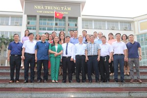 Trường Đại học Nông Lâm ký kết hợp tác với Viện Kỹ thuật nhiệt đới và Viện Hóa học các Hợp chất thiên nhiên
