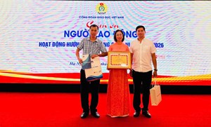 Đại biểu Trường Đại học Nông Lâm tham dự chương trình tôn vinh, khen thưởng Nhà khoa học có thành tích xuất sắc và người lao động tiêu biểu năm 2026