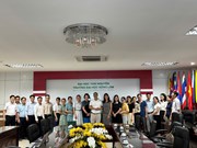 Trường Đại học Nông Lâm Thái Nguyên đón tiếp và làm việc với TS. Sara Lopez Gomollon và Giáo sư Michelle Dawn Garrett, Đại học Kent (Vương quốc Anh)