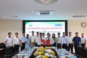 Chương trình ký kết biên bản ghi nhớ hợp tác giữa Trường Đại học Nông Lâm và Trung tâm vũ trụ Việt Nam - Viện Hàn lâm Khoa học và Công nghệ Việt Nam